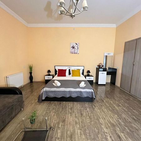 Sayat Nova Apartments Tbilisi Exterior photo